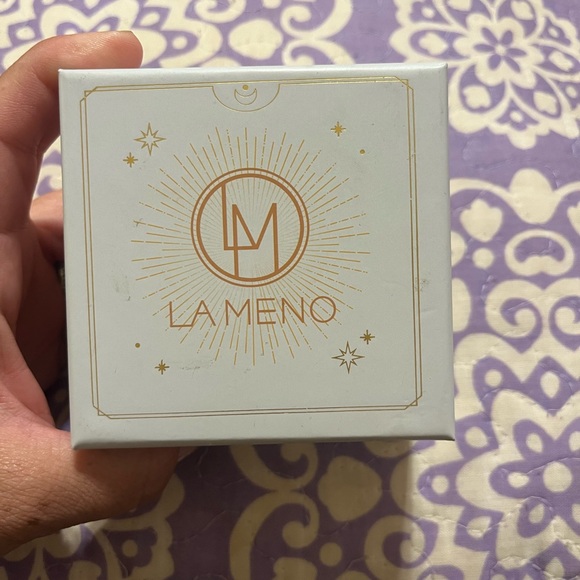 La Meno Crystal Butterfly Earrings New in Box! - Picture 3 of 7